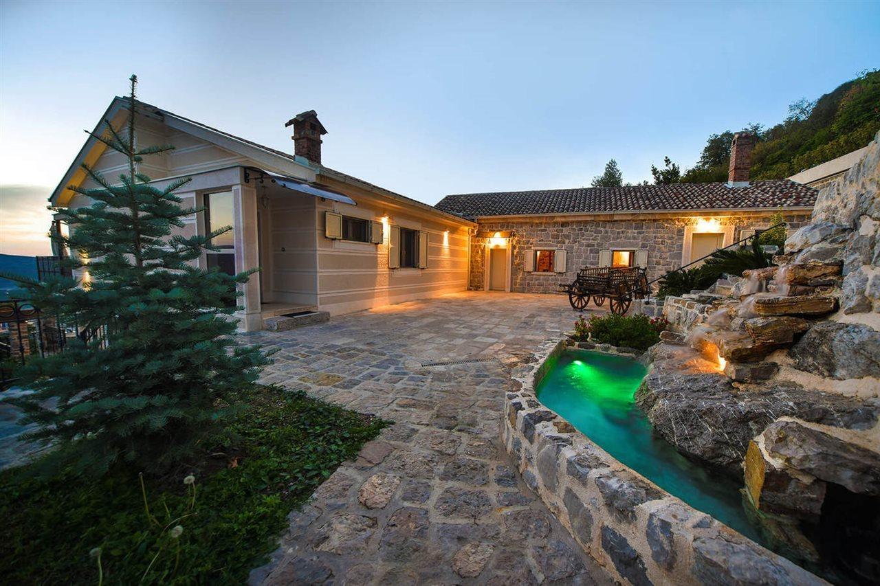 Villa Dub Kotor Exterior photo